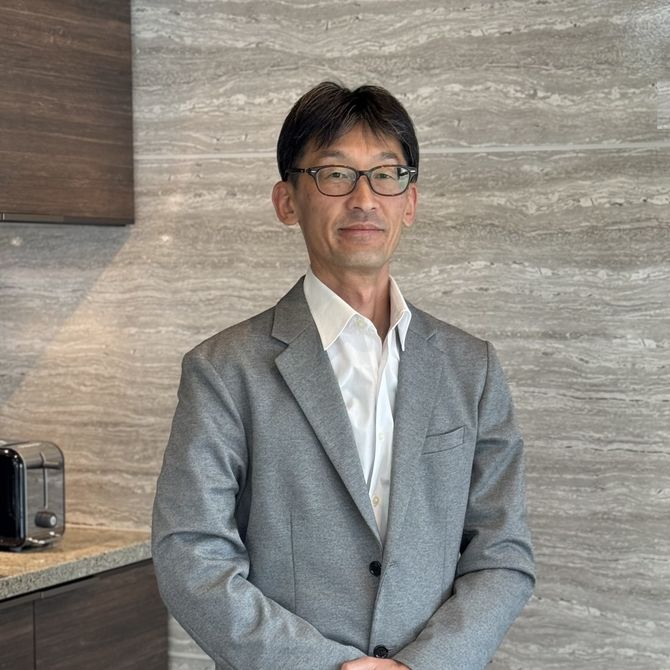 代表 昆野 仁